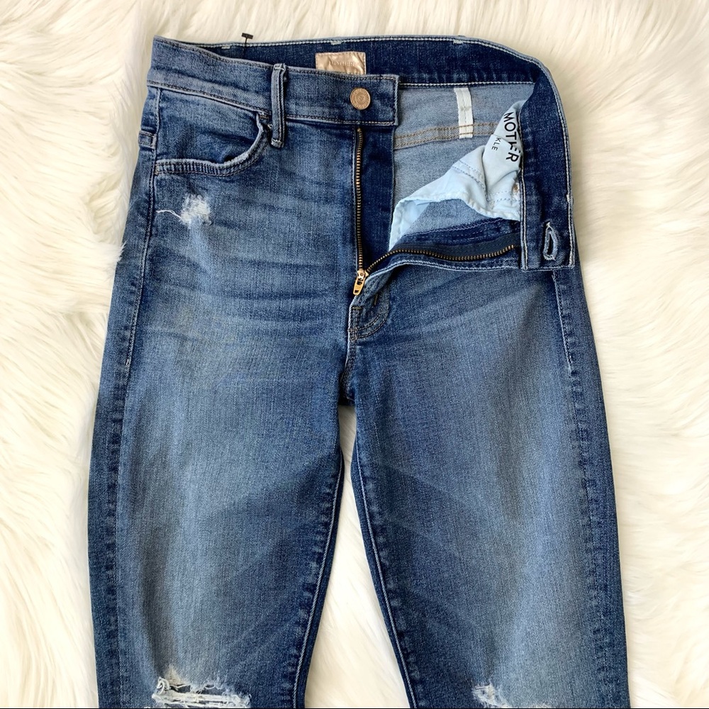 MOTHER Hustler Ankle Fray Distressed Jeans - Picture 11 of 14